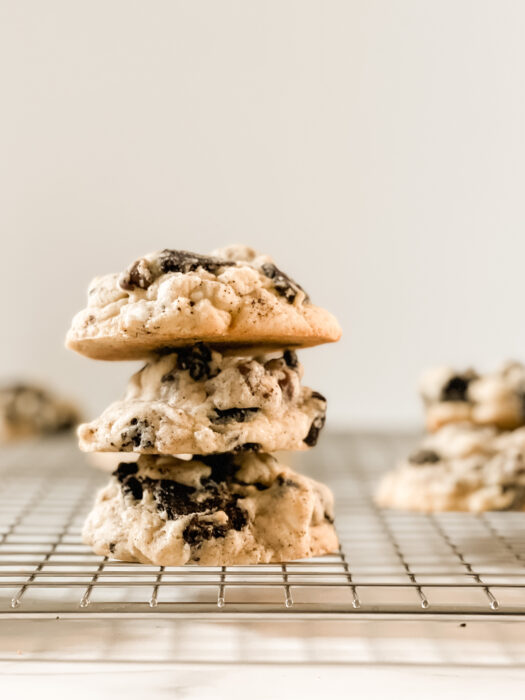 cookies and cream cookies stacked up