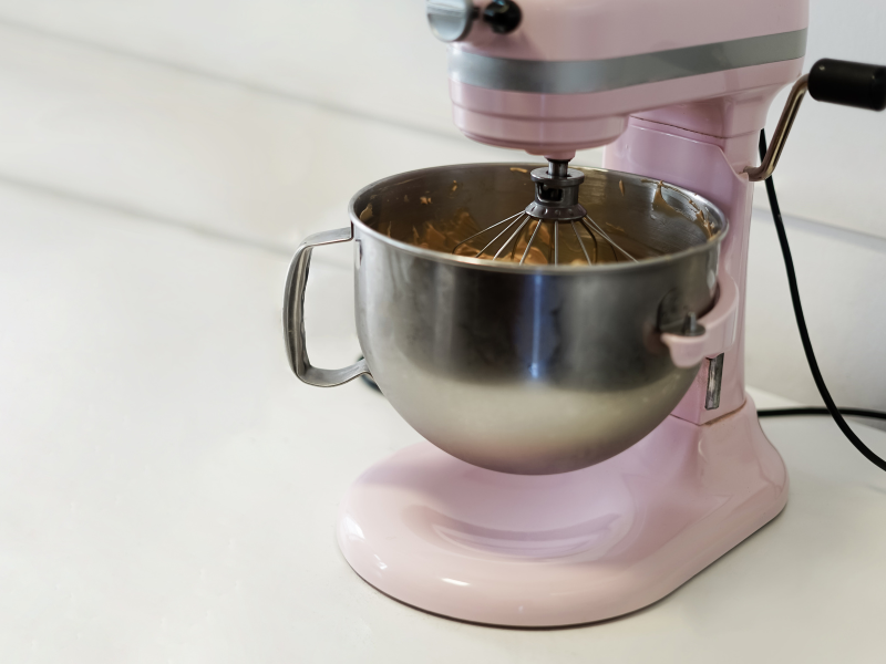 kitchenaid mixer on counter