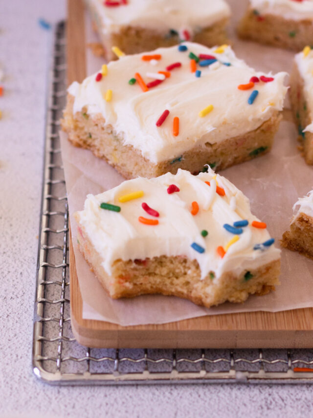 30-Minute Funfetti Cookie Bars